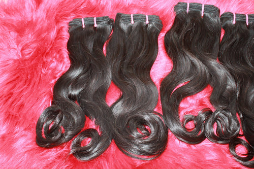 Extensiones de Cabello Humano Negro Ondulado Natural 18”